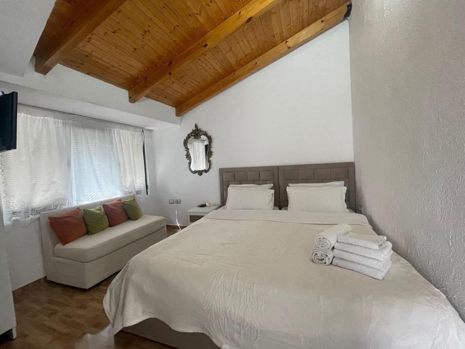 Guest-Room Zoi&Teri Tepelene Экстерьер фото